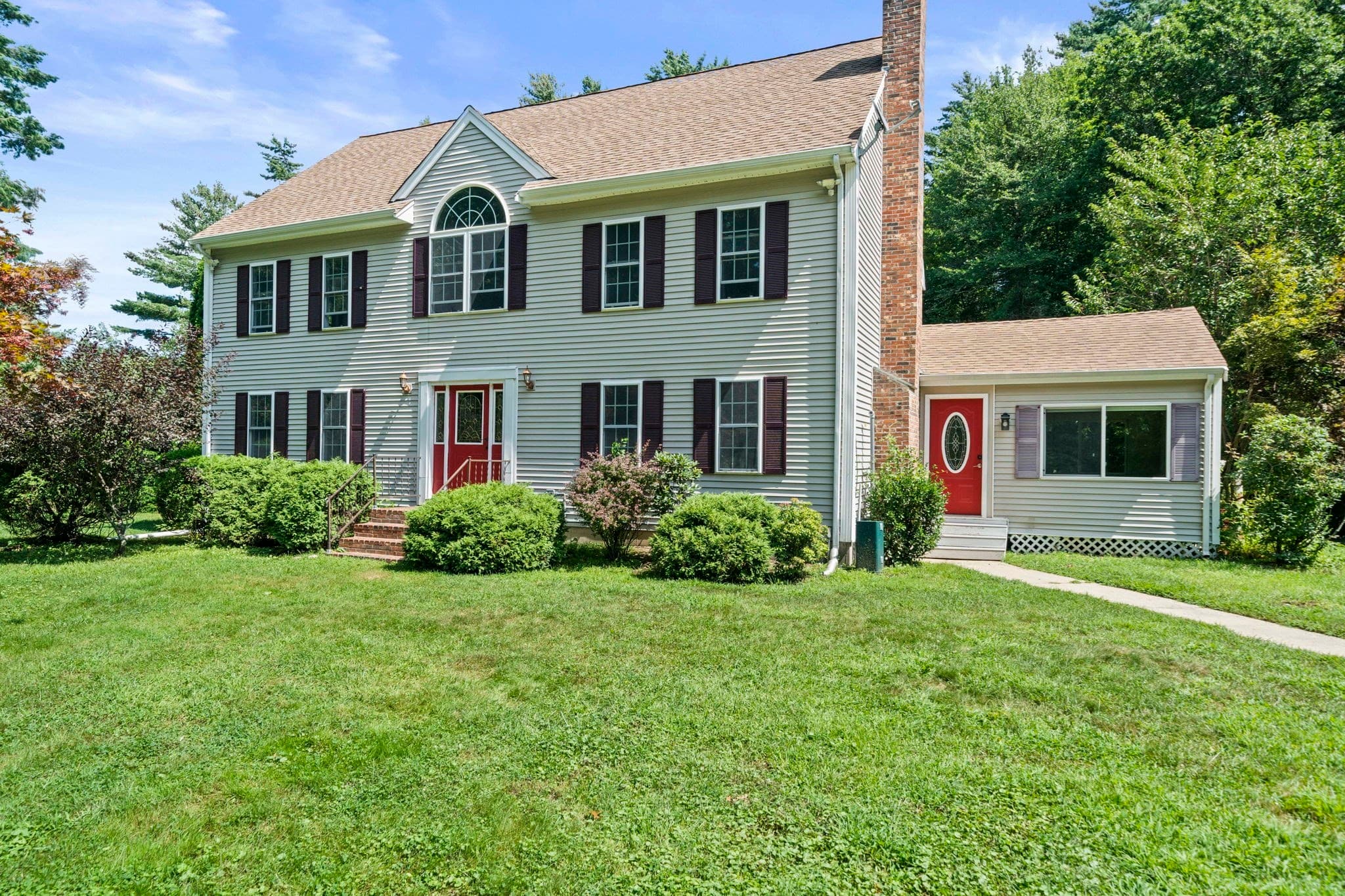 379 West Washington Street, Hanson MA 02341