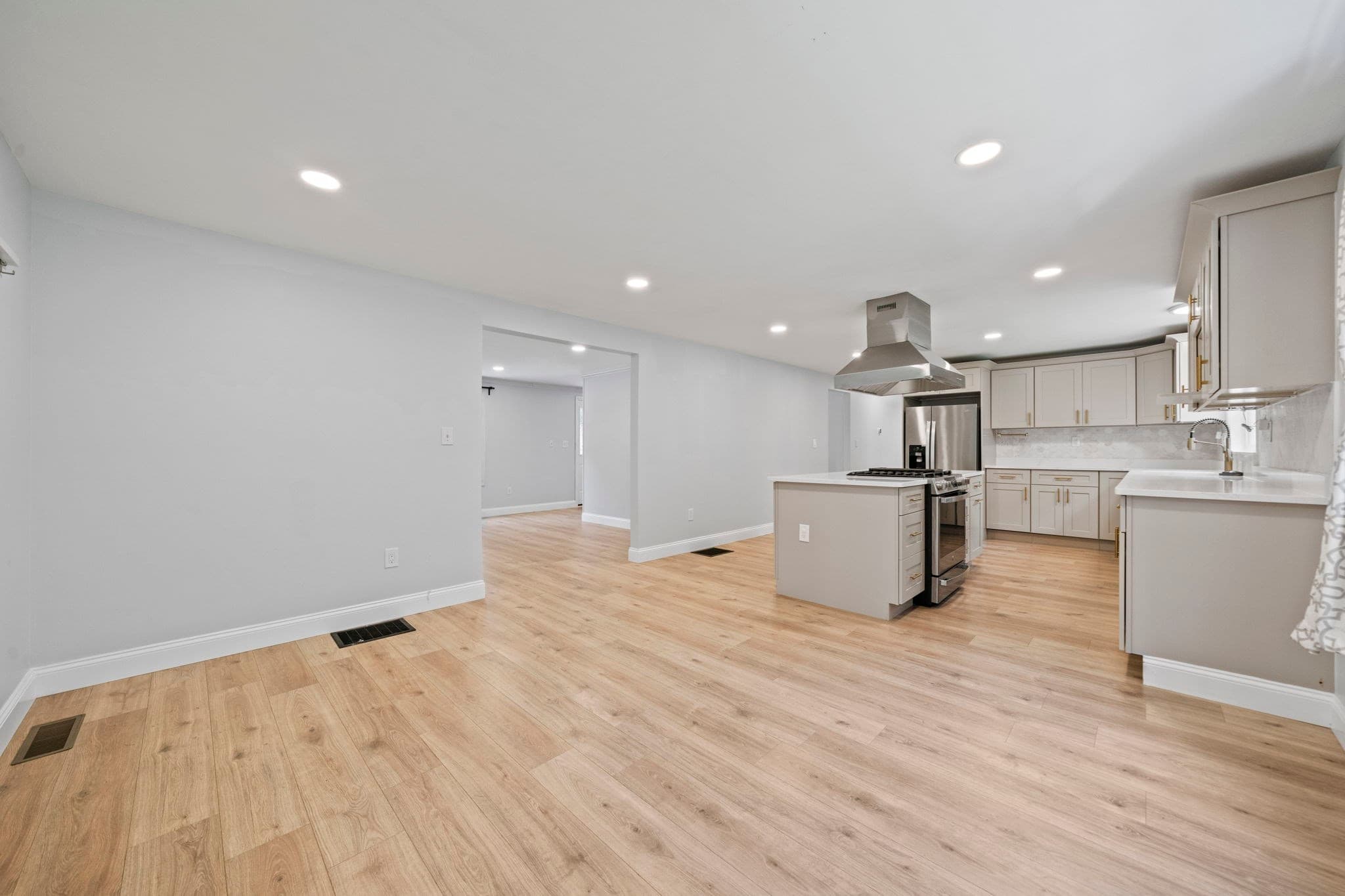 Single Family Residence at 379 West Washington Street, Hanson MA 02341, Hanson, photo 9 of 42