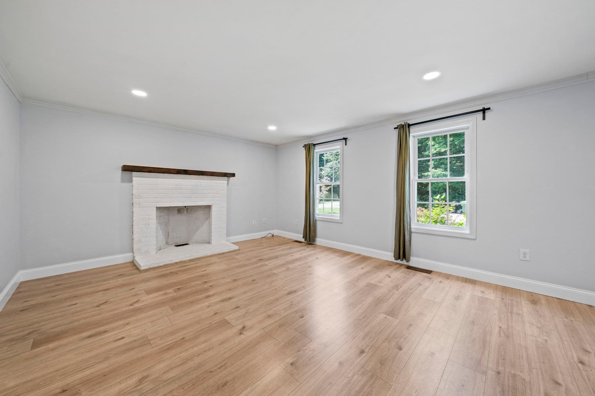 Single Family Residence at 379 West Washington Street, Hanson MA 02341, Hanson, photo 11 of 42