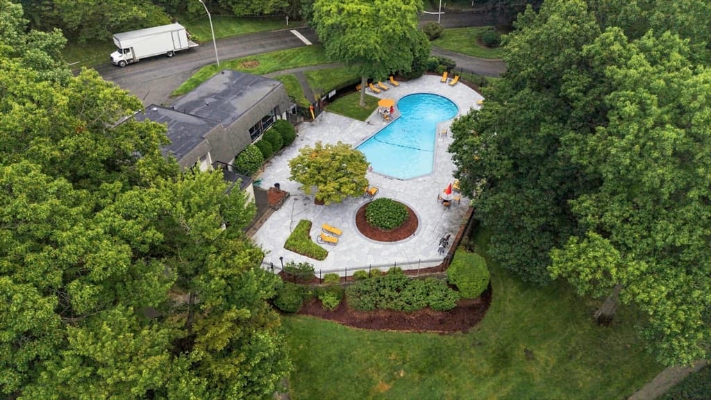Condominium at 95 Commons Dr # 107, Shrewsbury MA 01545, Shrewsbury, photo 34 of 39