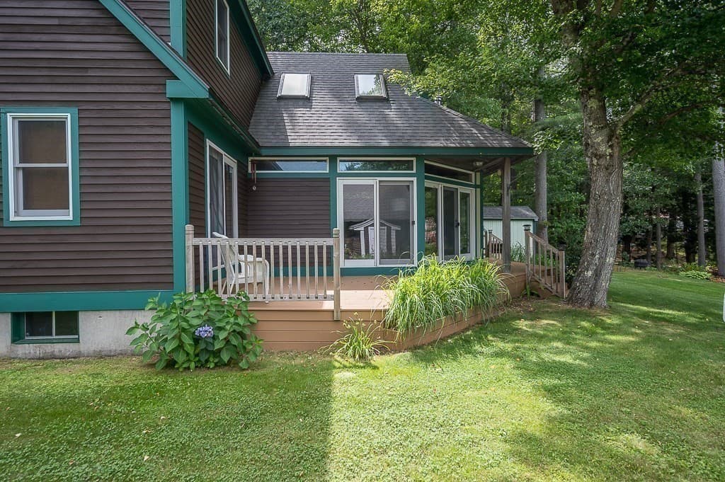 Single Family Residence at 5 Abenaki St, Hubbardston MA 01452, Hubbardston, photo 7 of 42