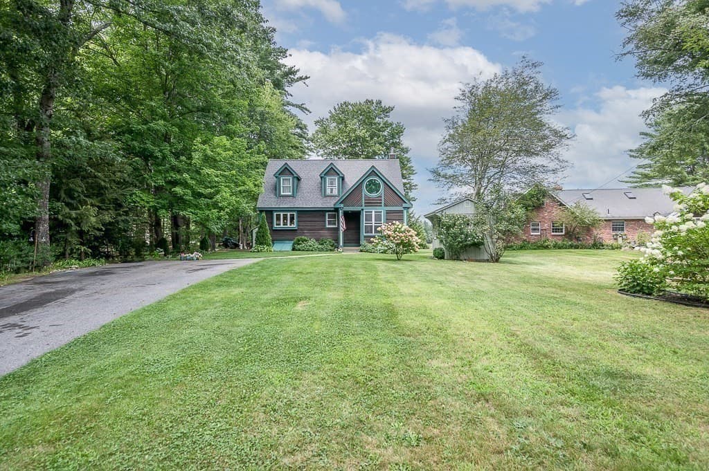 Single Family Residence at 5 Abenaki St, Hubbardston MA 01452, Hubbardston, photo 4 of 42