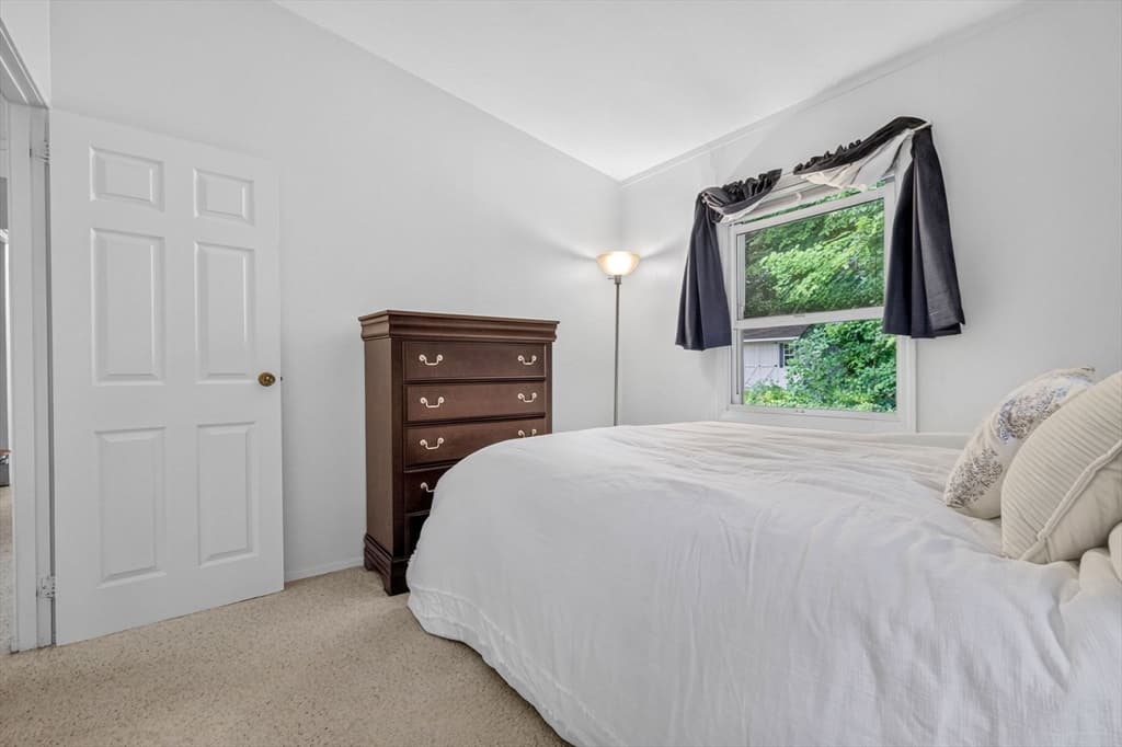 Single Family Residence at 6 Fernbrook Rd, Northborough MA 01532, Northborough, photo 15 of 26