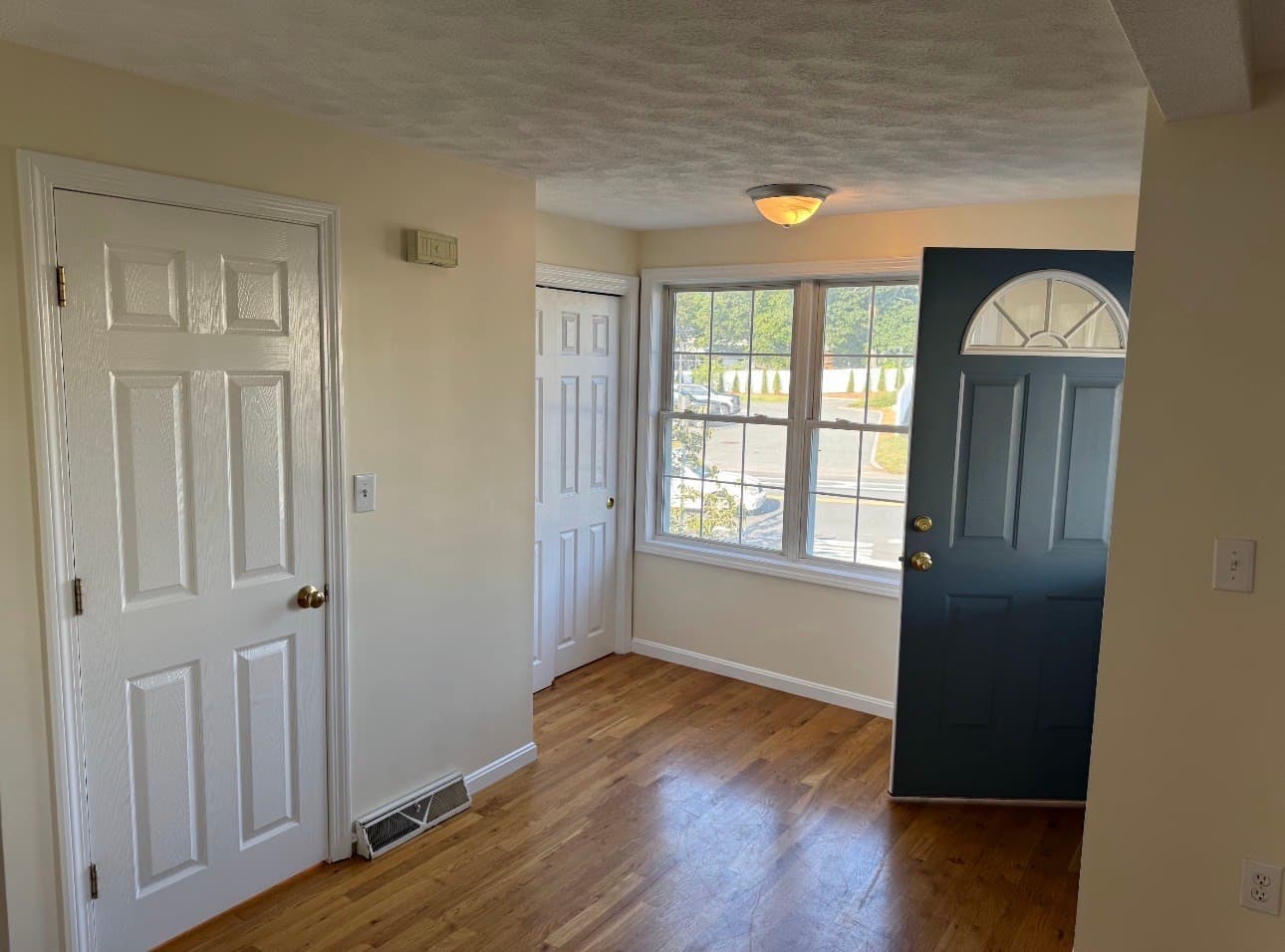 Single Family Residence at 781 Boston Rd, Billerica MA 01821, Billerica, photo 12 of 20