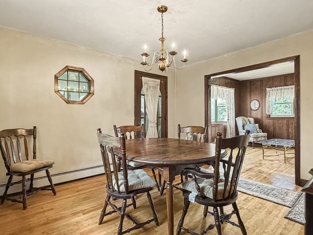 Single Family Residence at 434 Hamilton, Worcester MA 01604, Worcester, photo 9 of 32