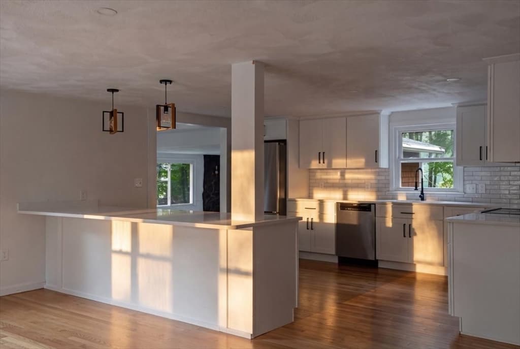 Single Family Residence at 37 Orchard Dr, Pembroke MA 02359, Pembroke, photo 6 of 42