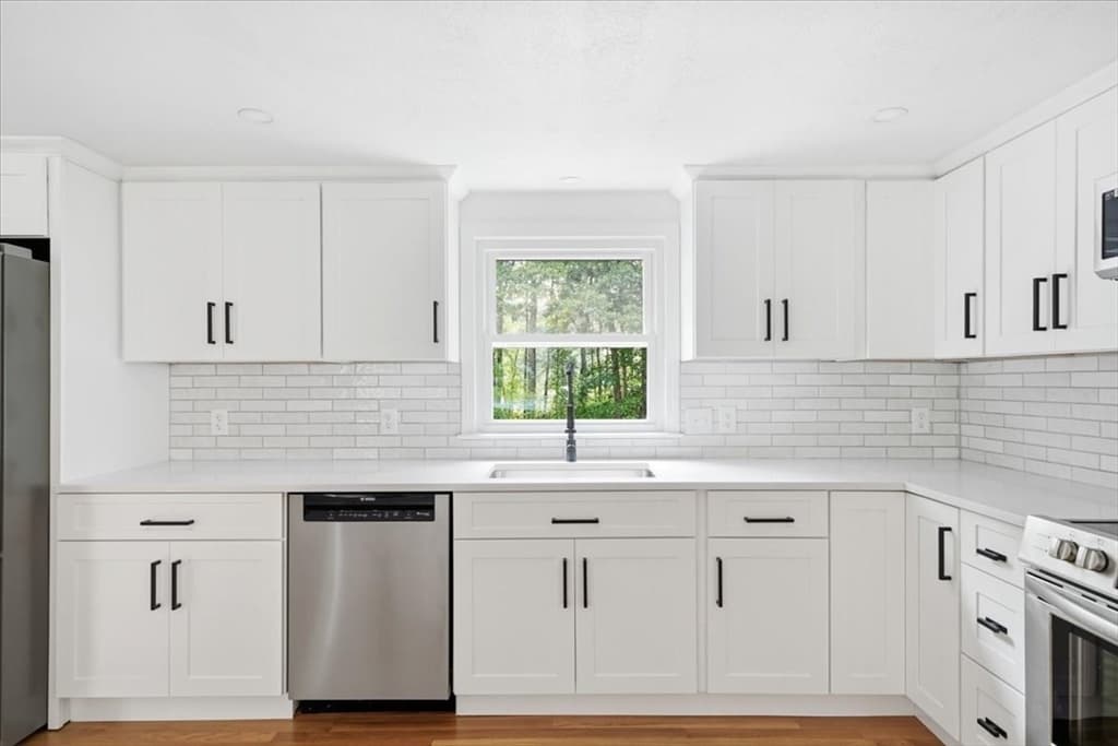 Single Family Residence at 37 Orchard Dr, Pembroke MA 02359, Pembroke, photo 12 of 42
