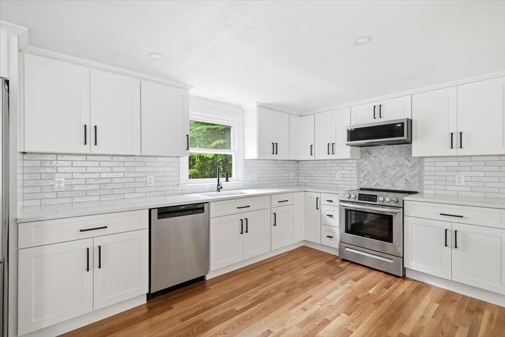 Single Family Residence at 37 Orchard Dr, Pembroke MA 02359, Pembroke, photo 9 of 42