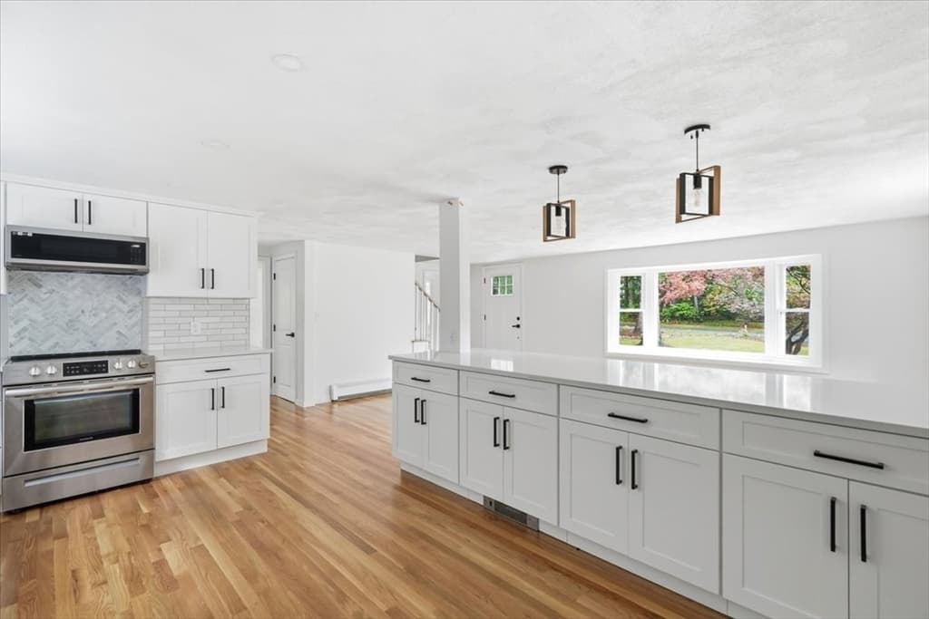 Single Family Residence at 37 Orchard Dr, Pembroke MA 02359, Pembroke, photo 11 of 42