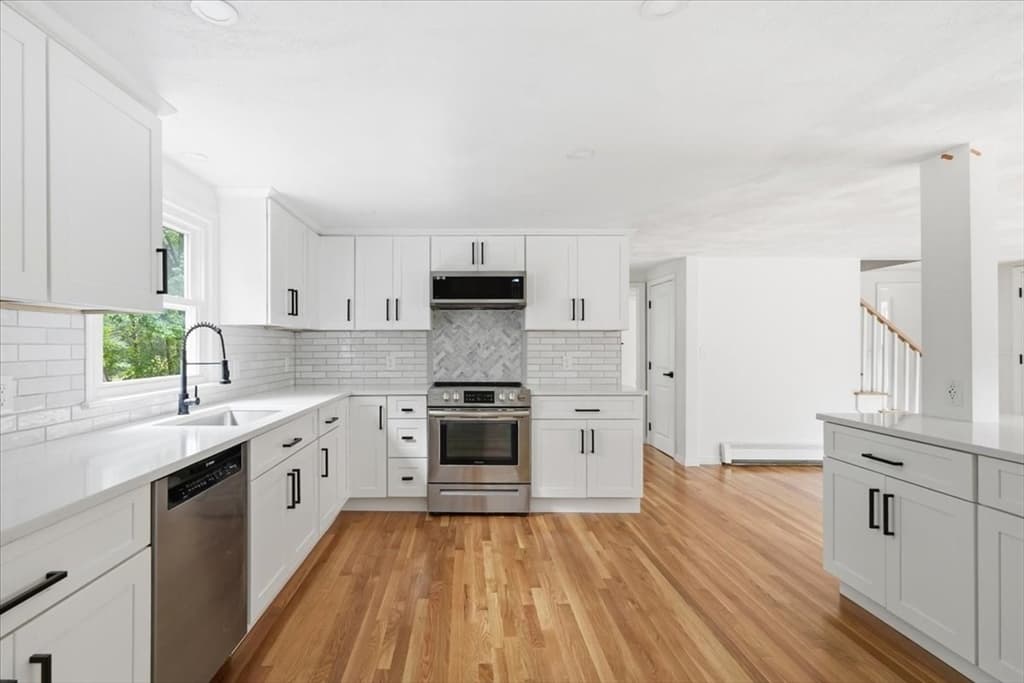 Single Family Residence at 37 Orchard Dr, Pembroke MA 02359, Pembroke, photo 4 of 42