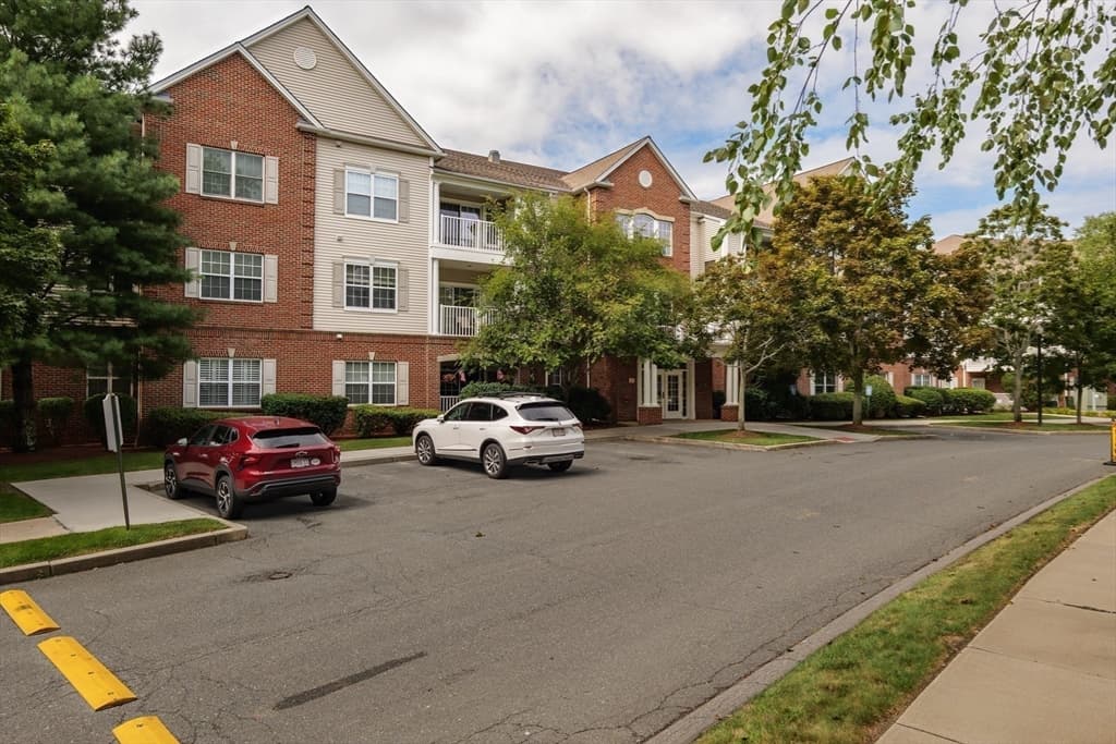 Condominium at 172 Haverhill St # 219, Andover MA 01810, Andover, photo 22 of 29