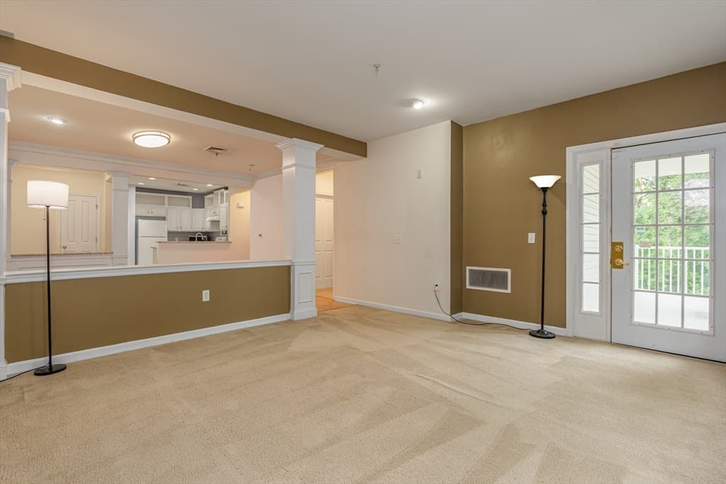 Condominium at 172 Haverhill St # 219, Andover MA 01810, Andover, photo 10 of 29
