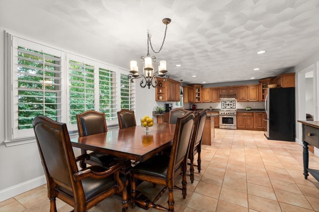 Single Family Residence at 15 Island Road, Lynnfield MA 01940, Lynnfield, photo 12 of 35