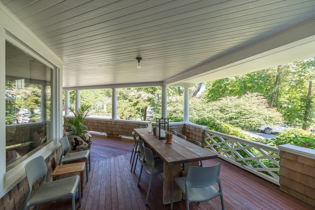 Single Family Residence at 8 Brier Rd, Gloucester MA 01930, Gloucester, photo 6 of 41