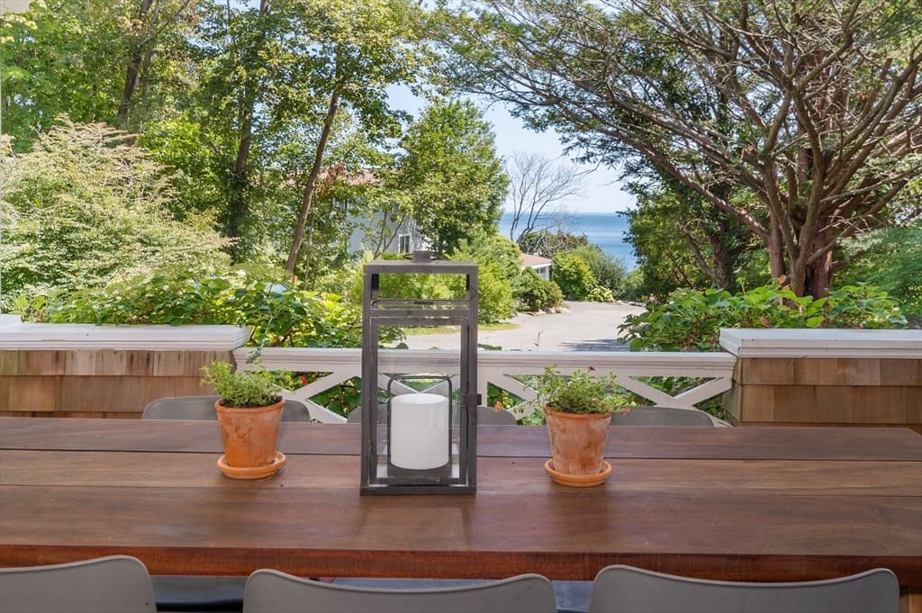 Single Family Residence at 8 Brier Rd, Gloucester MA 01930, Gloucester, photo 8 of 41