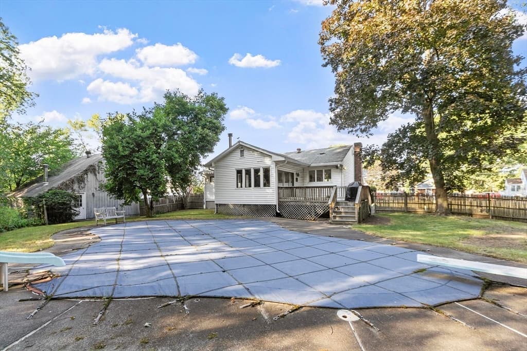 Single Family Residence at 403 Middlesex Turnpike, Billerica MA 01821, Billerica, photo 30 of 33