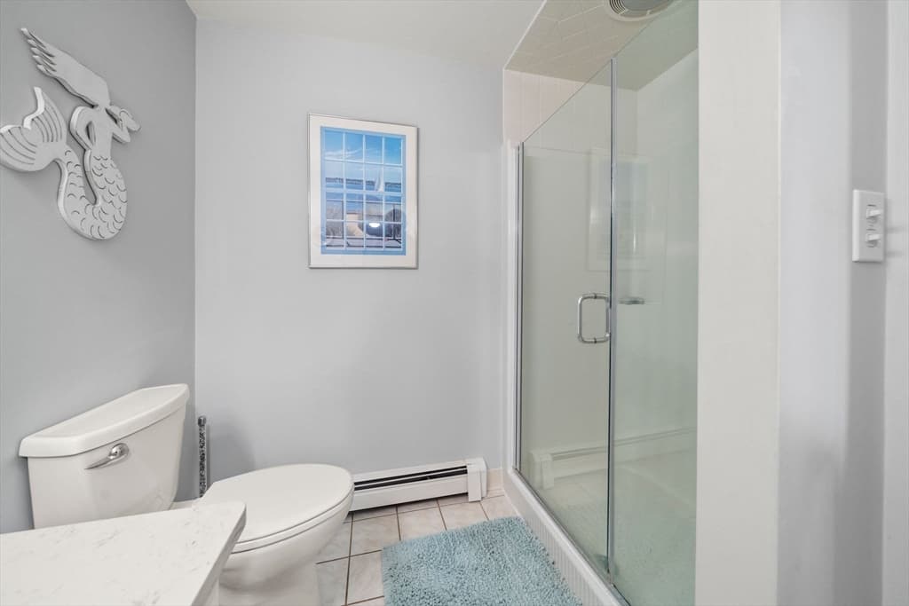Single Family Residence at 2 Silver Lake Dr, Kingston MA 02364, Kingston, photo 16 of 31