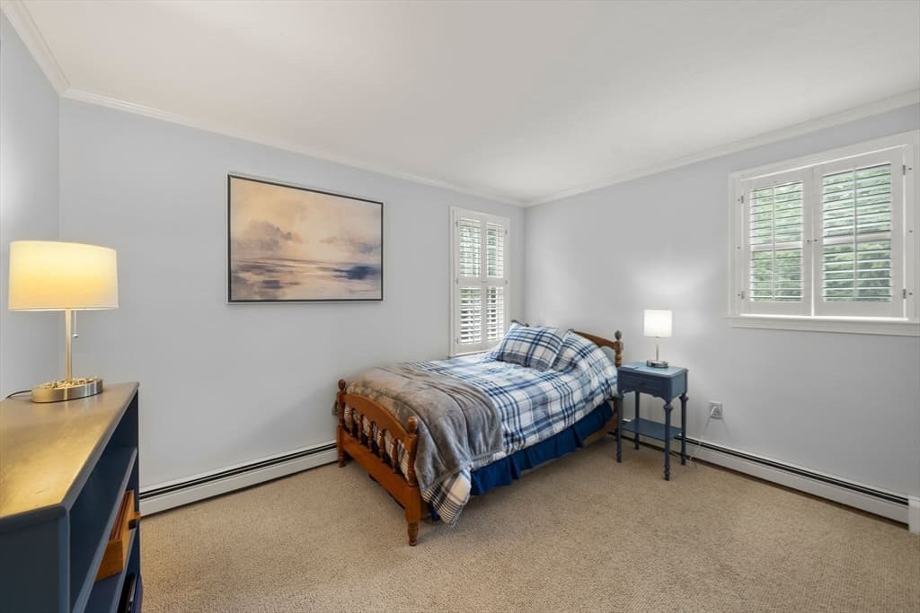 Single Family Residence at 2 Silver Lake Dr, Kingston MA 02364, Kingston, photo 20 of 31