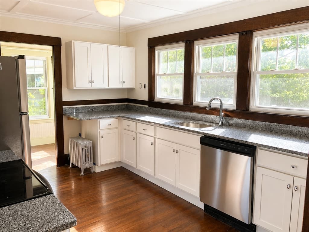 Multi Family at 10-12 Dewey Ct, Northampton MA 01060, Northampton, photo 5 of 25