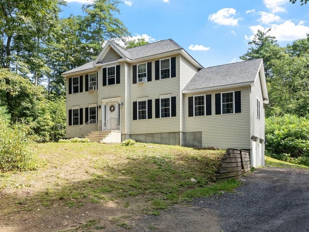 25 Williamsville Rd, Phillipston MA 01331