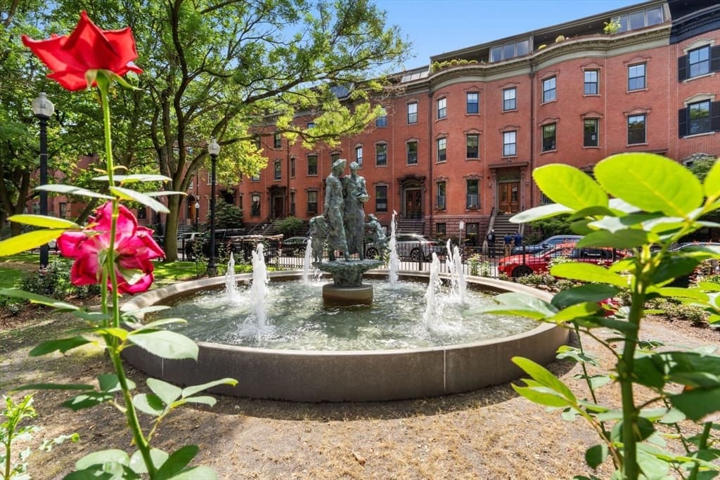 Condominium at 9-11 Worcester Sq # 1, Boston MA 02118, Boston