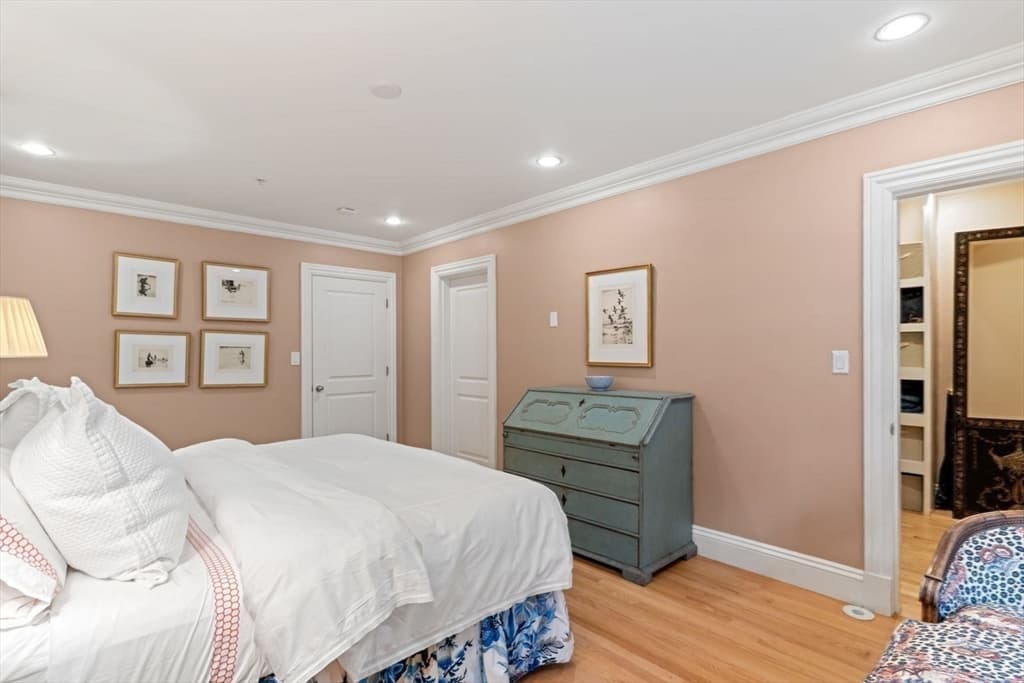 Condominium at 9-11 Worcester Sq # 1, Boston MA 02118, Boston, photo 24 of 34