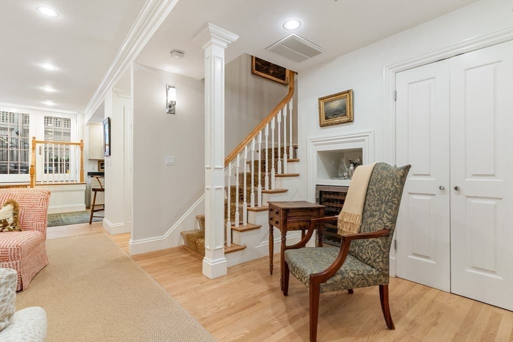 Condominium at 9-11 Worcester Sq # 1, Boston MA 02118, Boston, photo 14 of 34