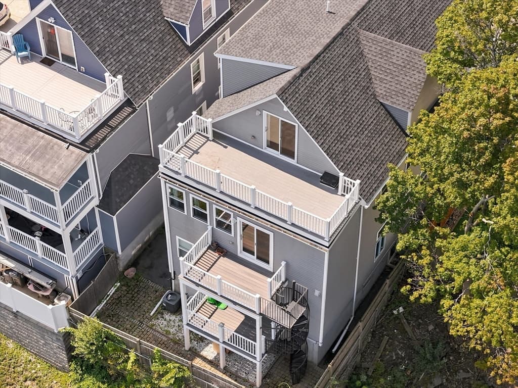 Condominium at 8 Leyden Ave # 8, Medford MA 02155, Medford, photo 36 of 40