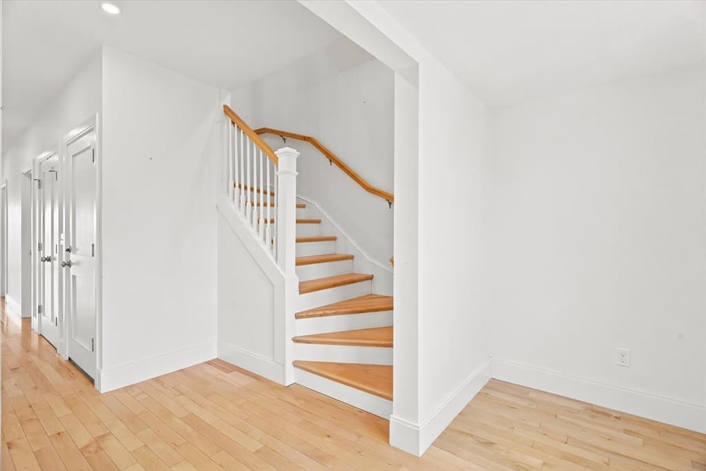 Condominium at 8 Leyden Ave # 8, Medford MA 02155, Medford, photo 28 of 40