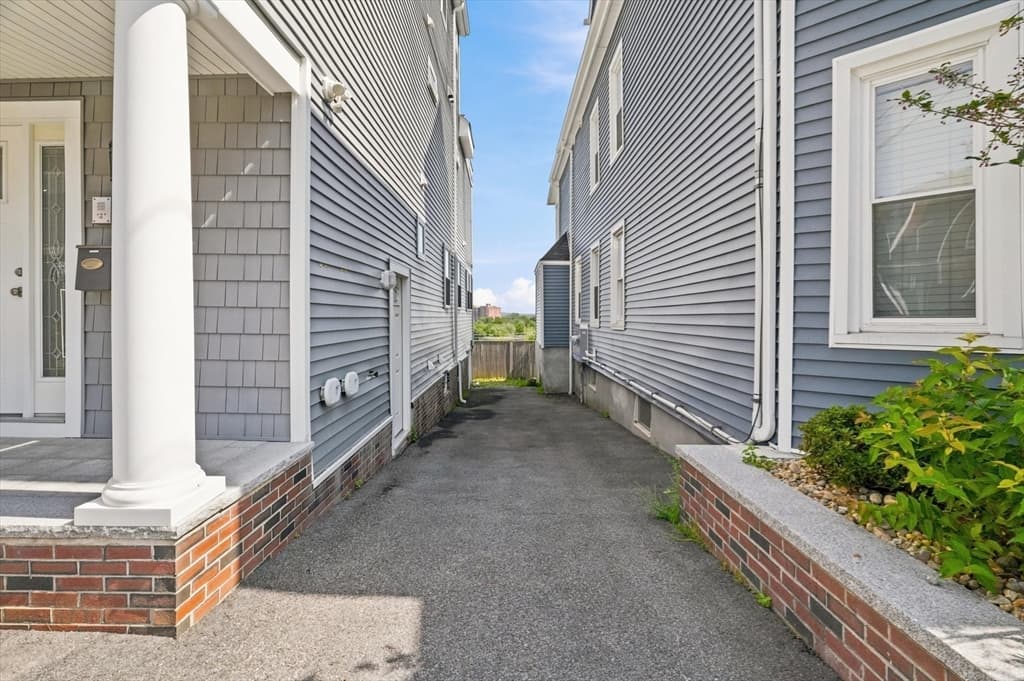 Condominium at 8 Leyden Ave # 8, Medford MA 02155, Medford, photo 37 of 40