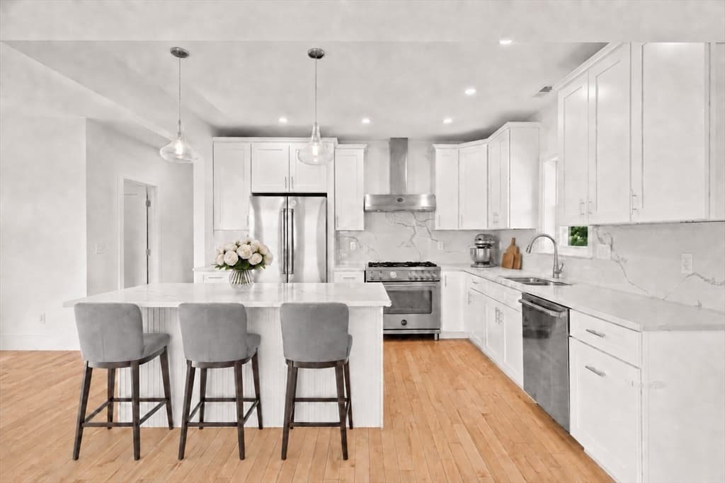 Condominium at 8 Leyden Ave # 8, Medford MA 02155, Medford, photo 4 of 40