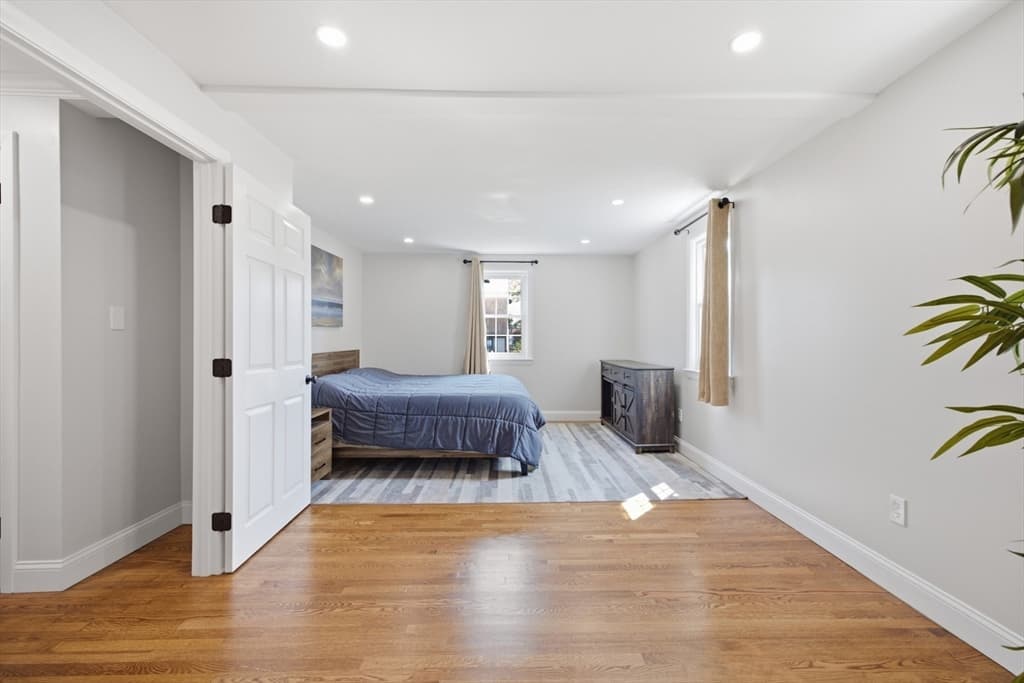 Single Family Residence at 35 Ludlow Street, Acushnet MA 02743, Acushnet, photo 12 of 31