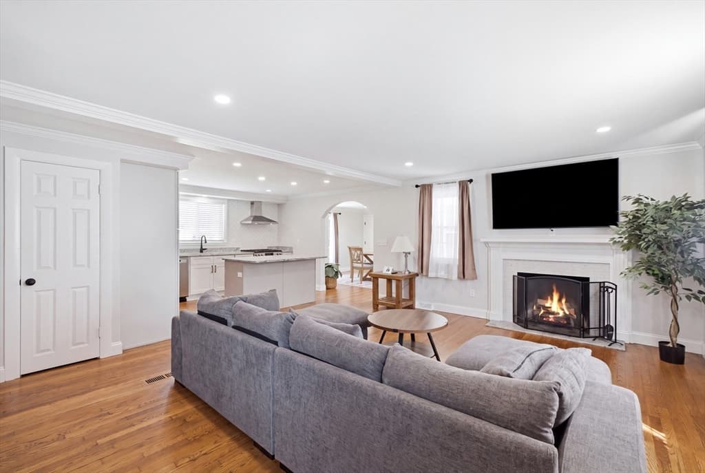 Single Family Residence at 35 Ludlow Street, Acushnet MA 02743, Acushnet, photo 11 of 31