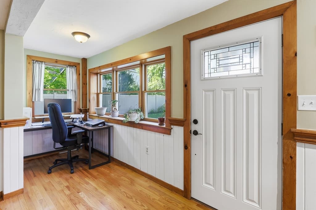 Single Family Residence at 3 Benjamin Road, Shirley MA 01464, Shirley, photo 7 of 40