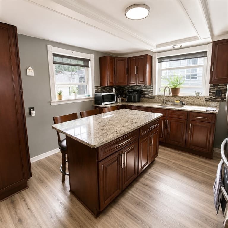 Single Family Residence at 33 Hancock St, Haverhill MA 01832, Haverhill, photo 9 of 30