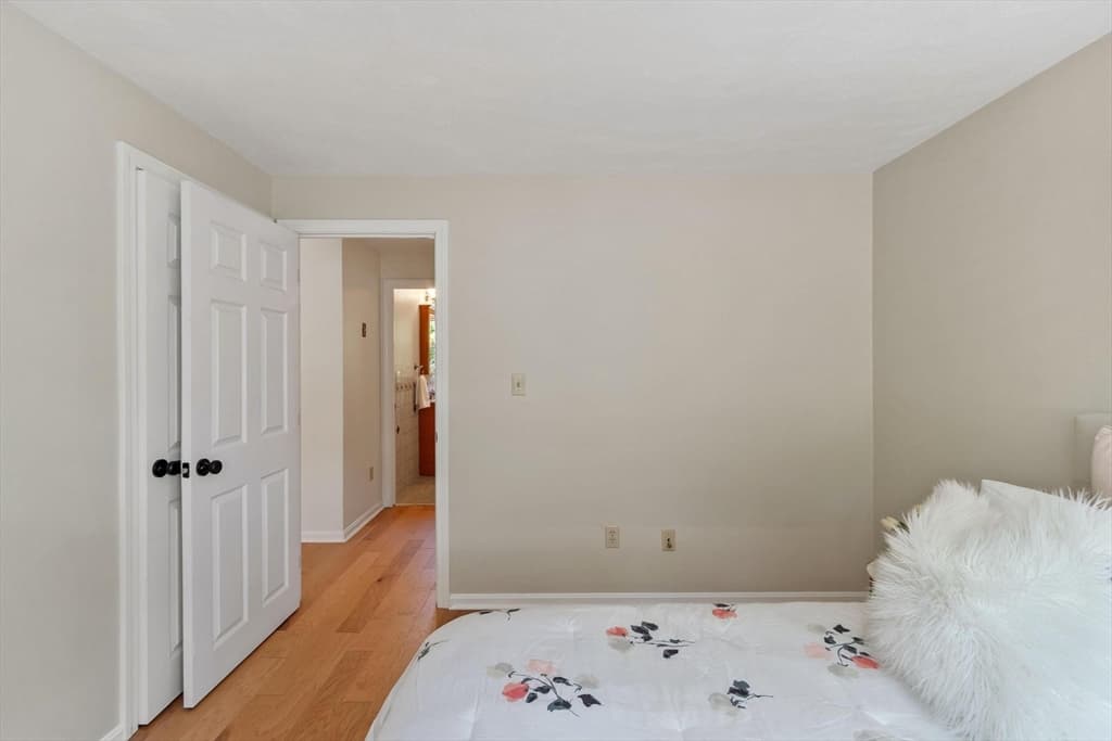 Single Family Residence at 7 Locust Street, Reading MA 01867, Reading, photo 22 of 40
