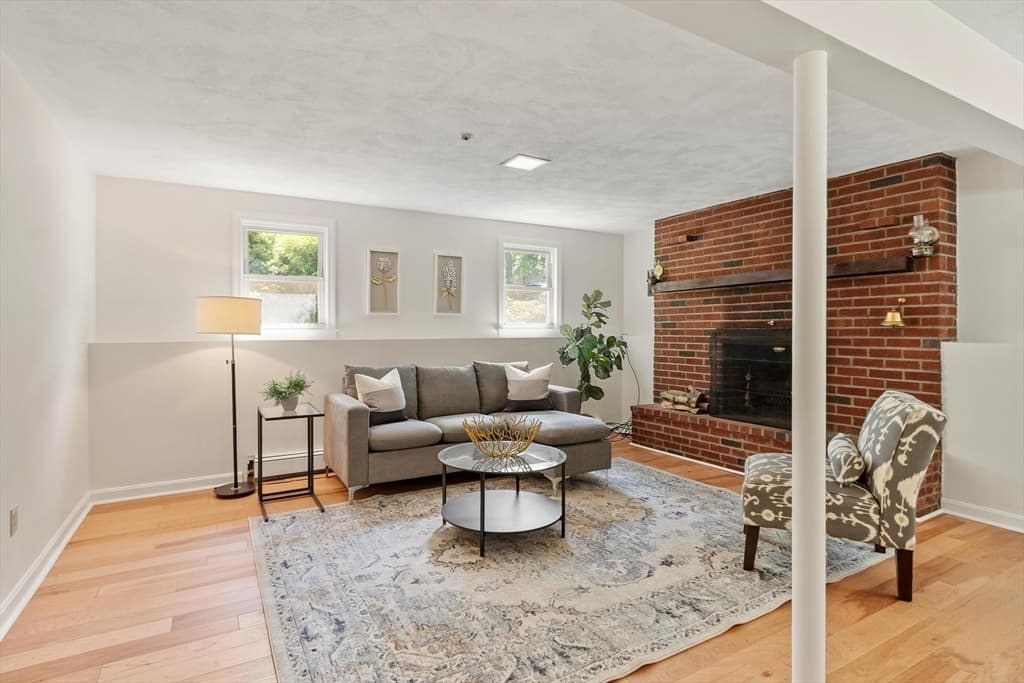 Single Family Residence at 7 Locust Street, Reading MA 01867, Reading, photo 28 of 40