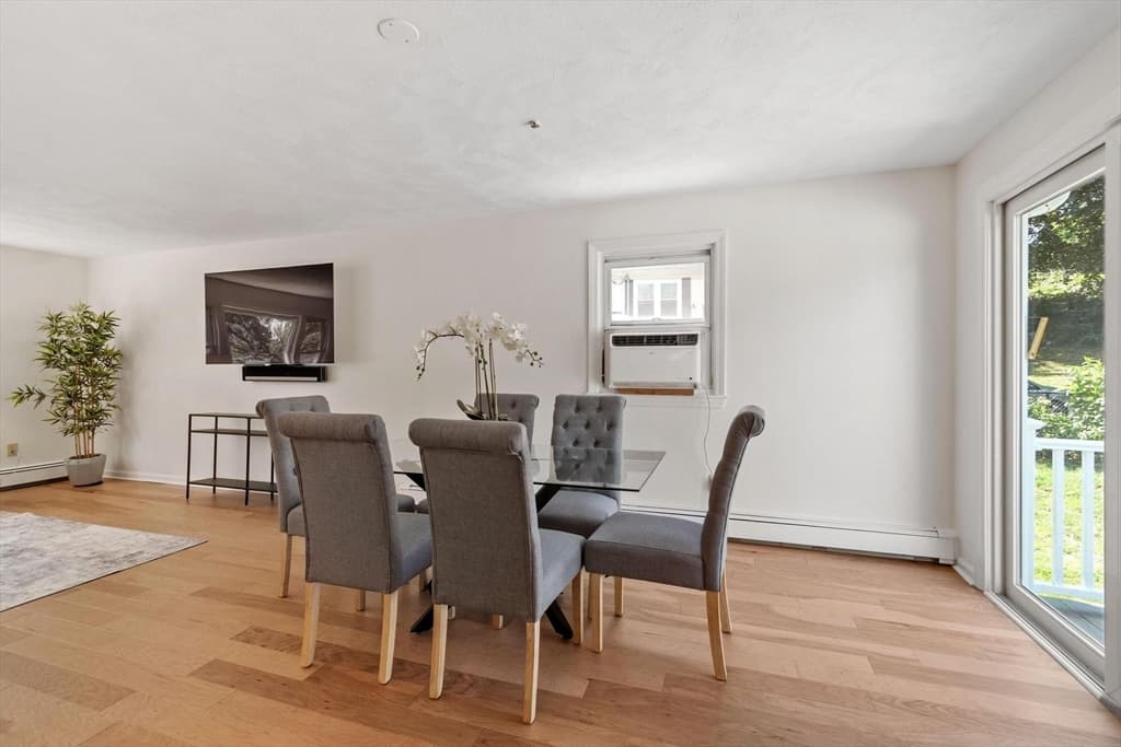 Single Family Residence at 7 Locust Street, Reading MA 01867, Reading, photo 10 of 40
