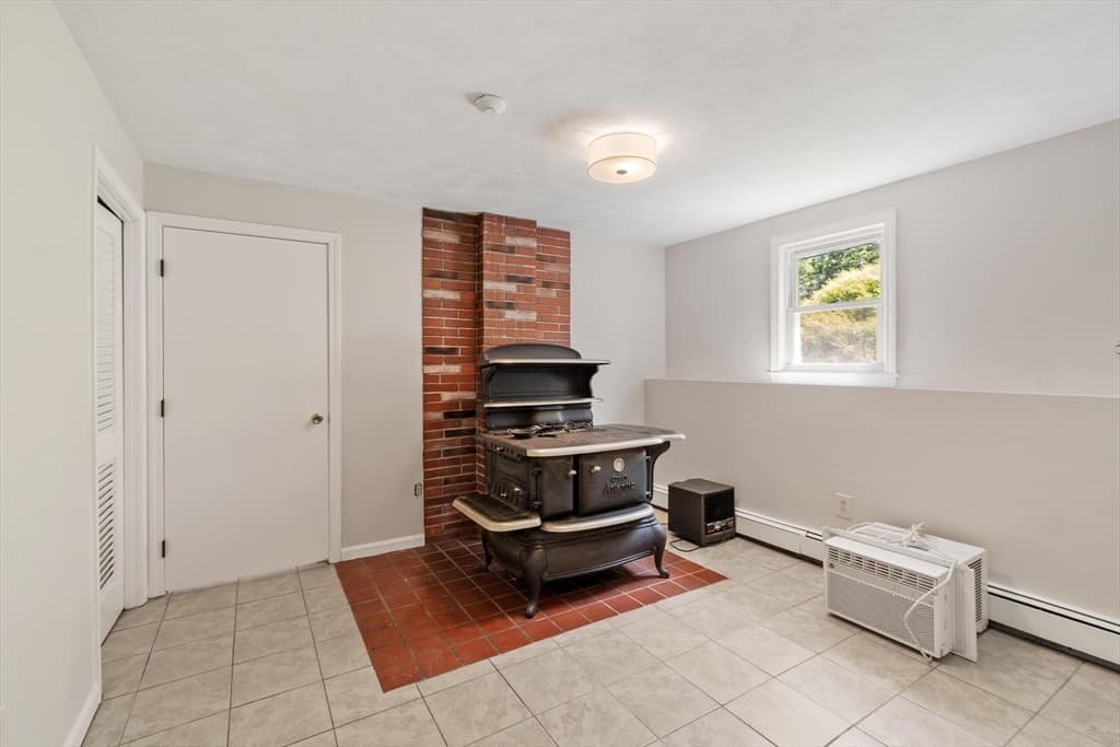 Single Family Residence at 7 Locust Street, Reading MA 01867, Reading, photo 33 of 40