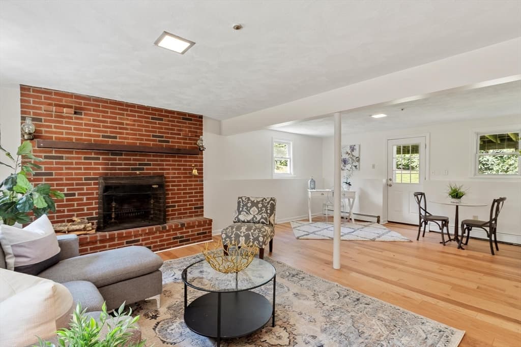 Single Family Residence at 7 Locust Street, Reading MA 01867, Reading, photo 29 of 40