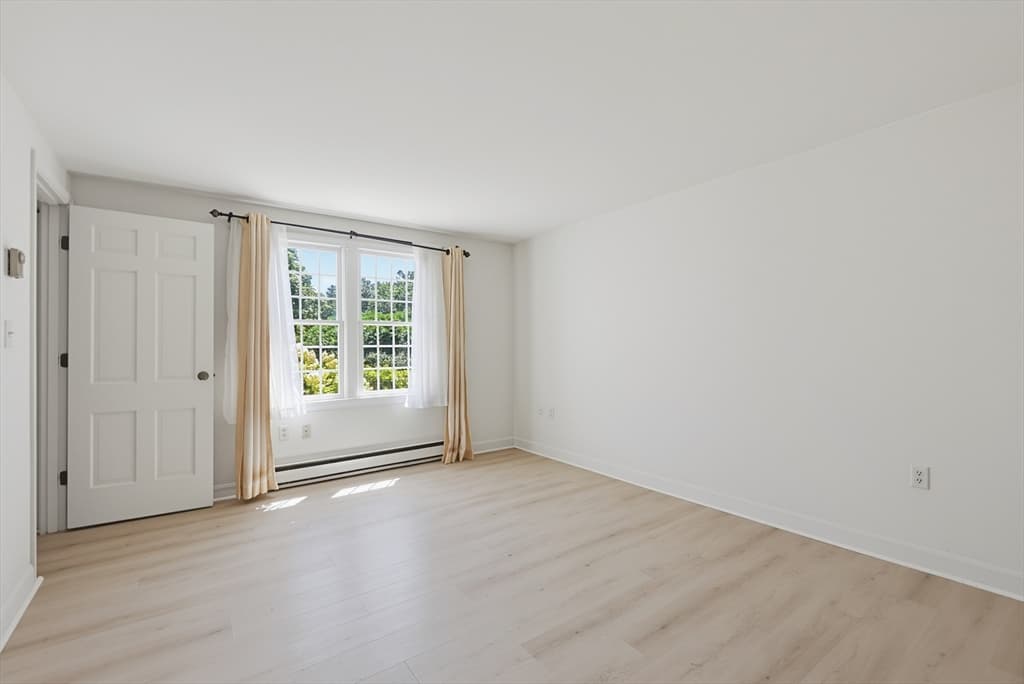 Condominium at 7 Highview Drive # 7, Sandwich MA 02563, Sandwich, photo 16 of 30