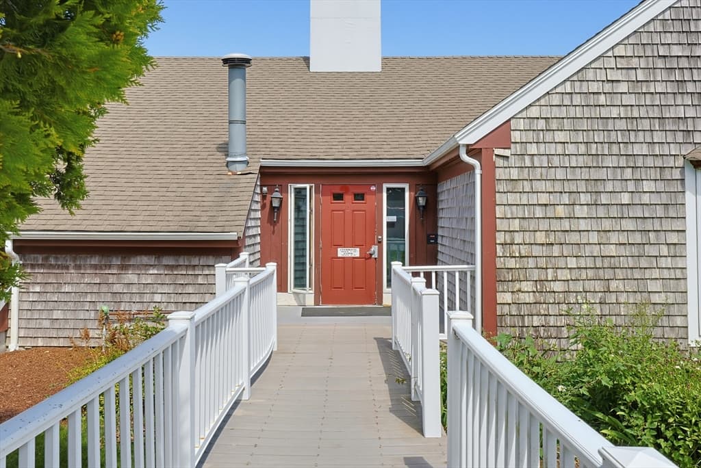 Condominium at 7 Highview Drive # 7, Sandwich MA 02563, Sandwich, photo 24 of 30
