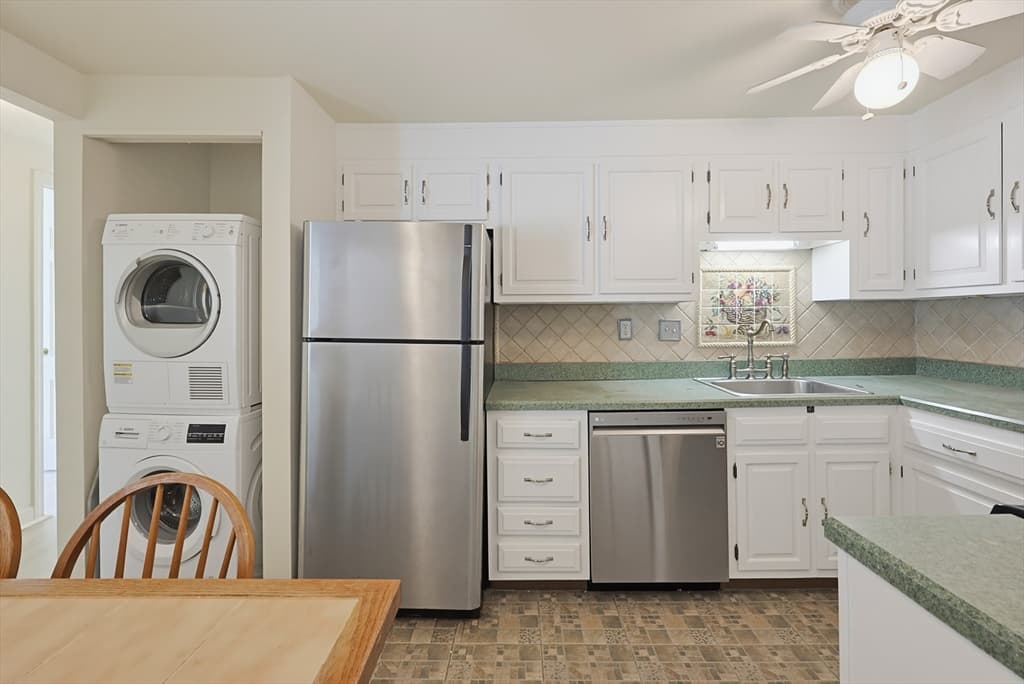 Condominium at 7 Highview Drive # 7, Sandwich MA 02563, Sandwich, photo 4 of 30