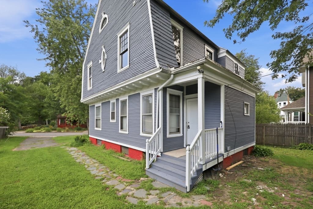 Single Family Residence at 43 Cornell St, Springfield MA 01109, Springfield, photo 27 of 27