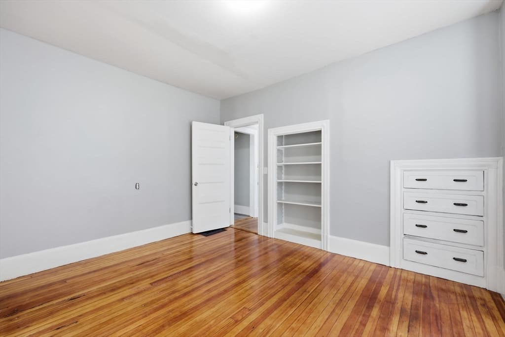 Single Family Residence at 43 Cornell St, Springfield MA 01109, Springfield, photo 17 of 27