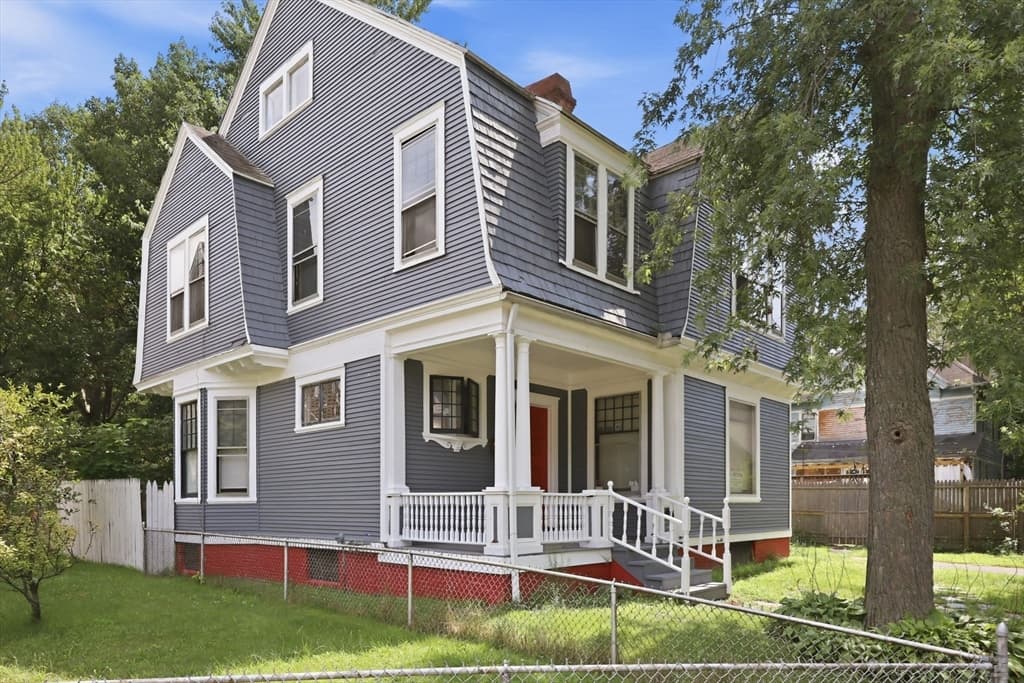 43 Cornell St, Springfield MA 01109
