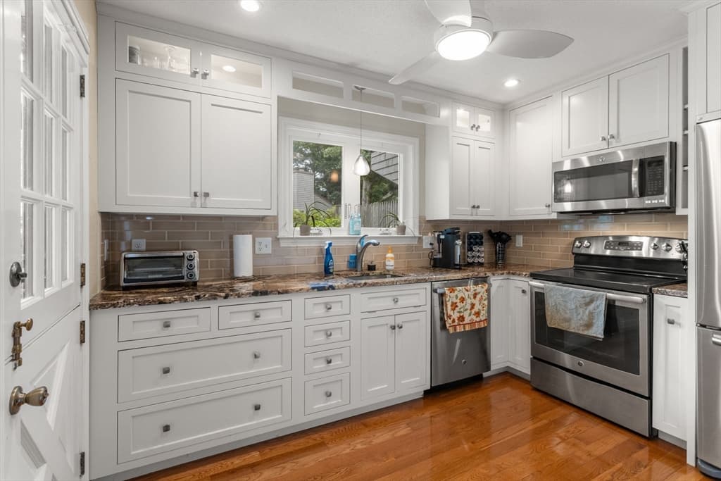 Condominium at 59 Route 6a # 3, Dennis MA 02638, Dennis, photo 10 of 26