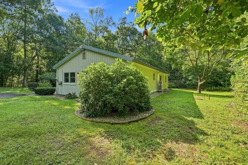Single Family Residence at 55 North St, Belchertown MA 01007, Belchertown, photo 34 of 37