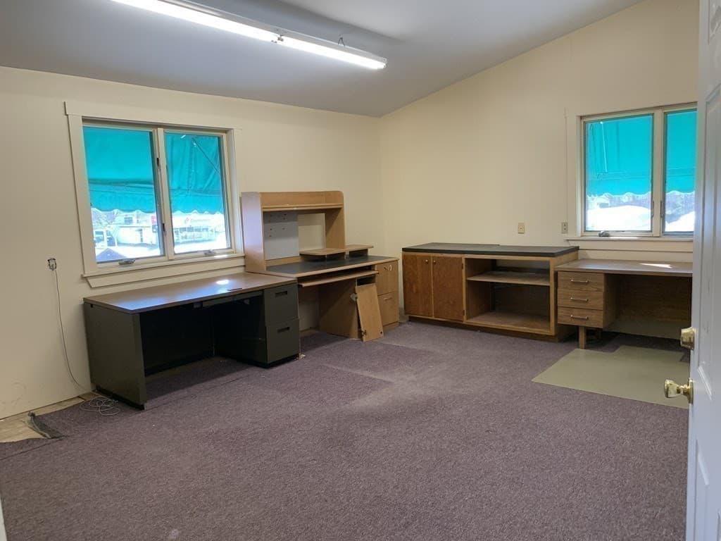 Commercial Sale at 861B Ashley Blvd, New Bedford MA 02745, New Bedford, photo 7 of 10