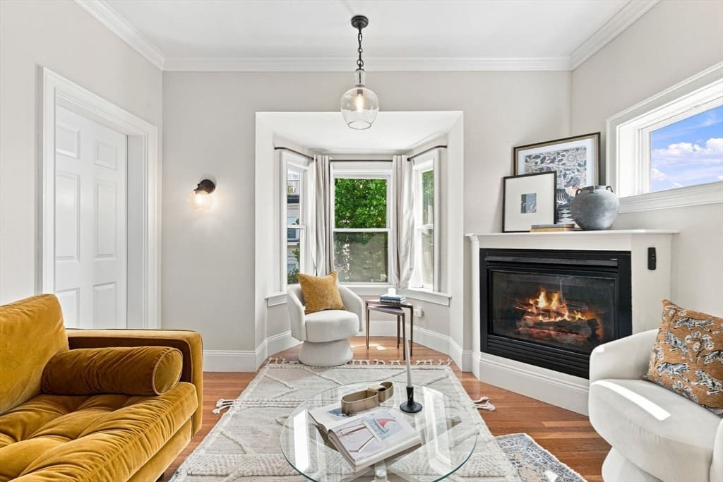 Condominium at 77 Old Harbor St # 3, Boston MA 02127, Boston, photo 6 of 31